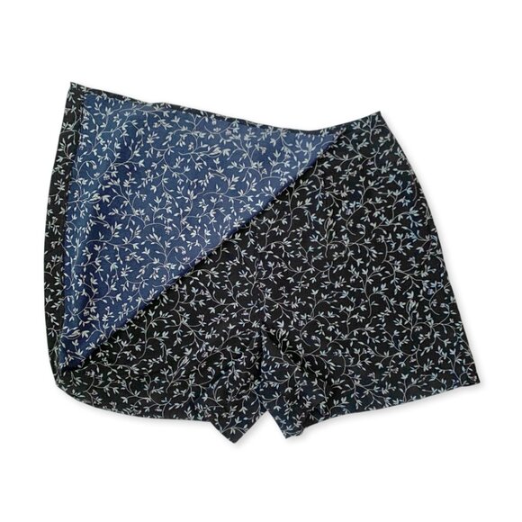 Vintage Floral Navy Blue Skort Shorts High Waisted Cottagecore Fairy Whimsigoth - Picture 4 of 13